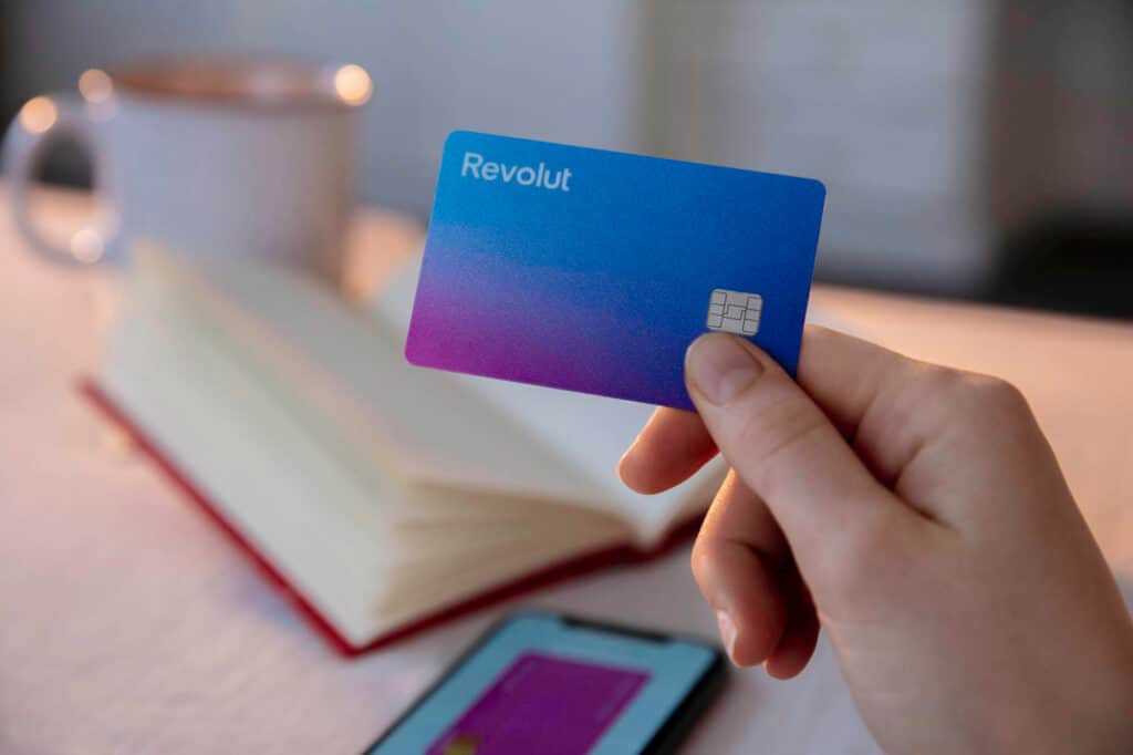 Revolut Nedir