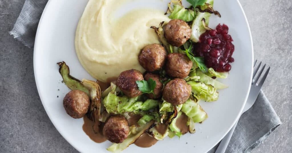 IKEA Yemekleri Neden Bu Kadar Ucuz?
