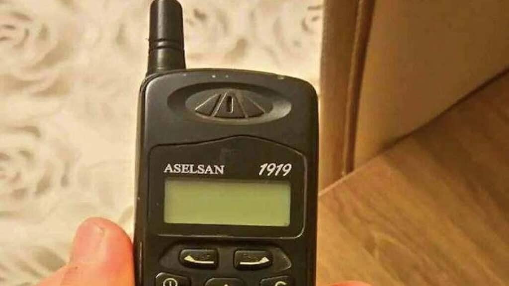 ASELSAN Cep Telefonu Üretimi Neden Durdu?