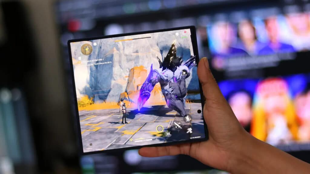 Samsung Flex Titanium Ekran Teknolojisi Nedir?